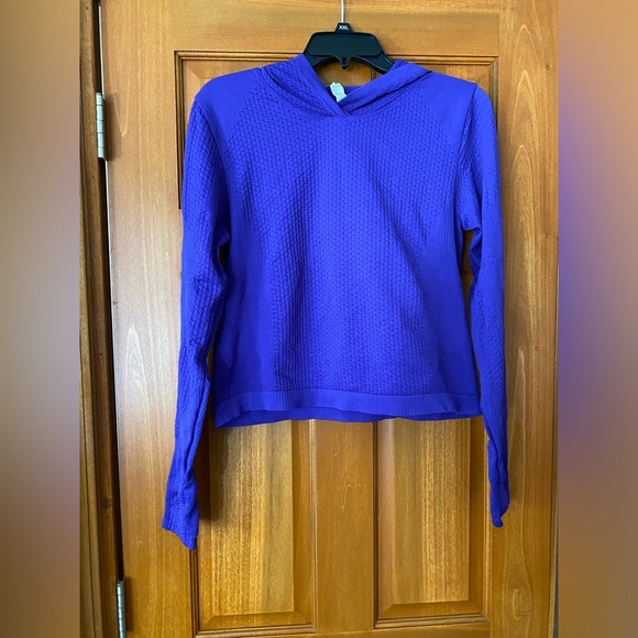 Athleta Women's Crop Hoodie Top Size Large Purple Stretch Textured Knit Athletic - Picture 1 of 7